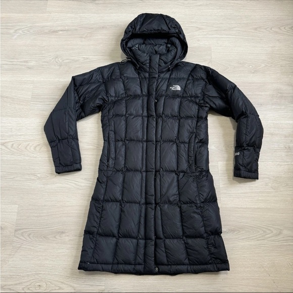 The North Face Jackets & Blazers - The North Face 600 Down Metropolis Puffer Parka Jacket Womens BLK Hooded medium